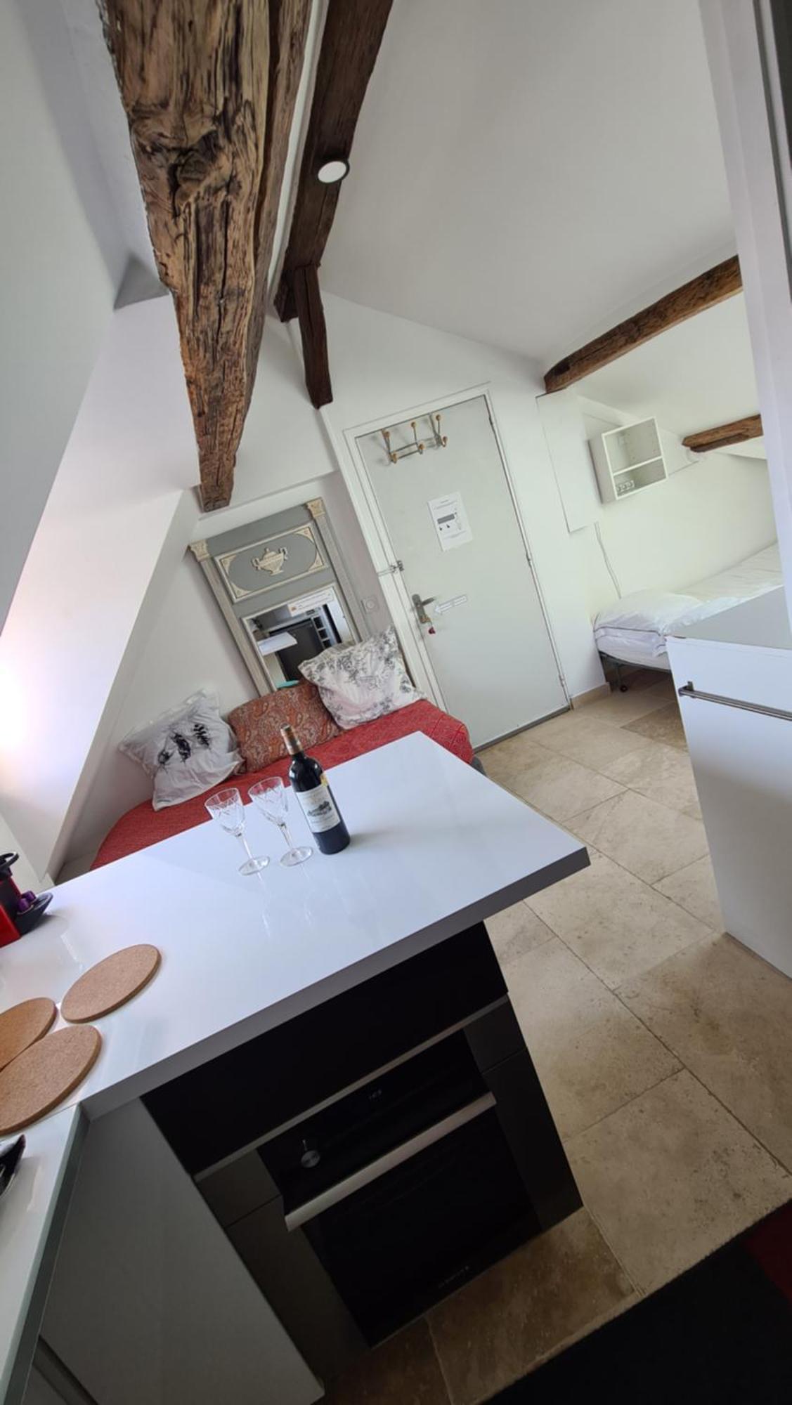 Appartement Coeur De Paris Avec Vue Sur Les Toits Eksteriør bilde